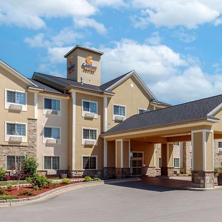 Comfort Suites Johnson Creek Conference Экстерьер фото